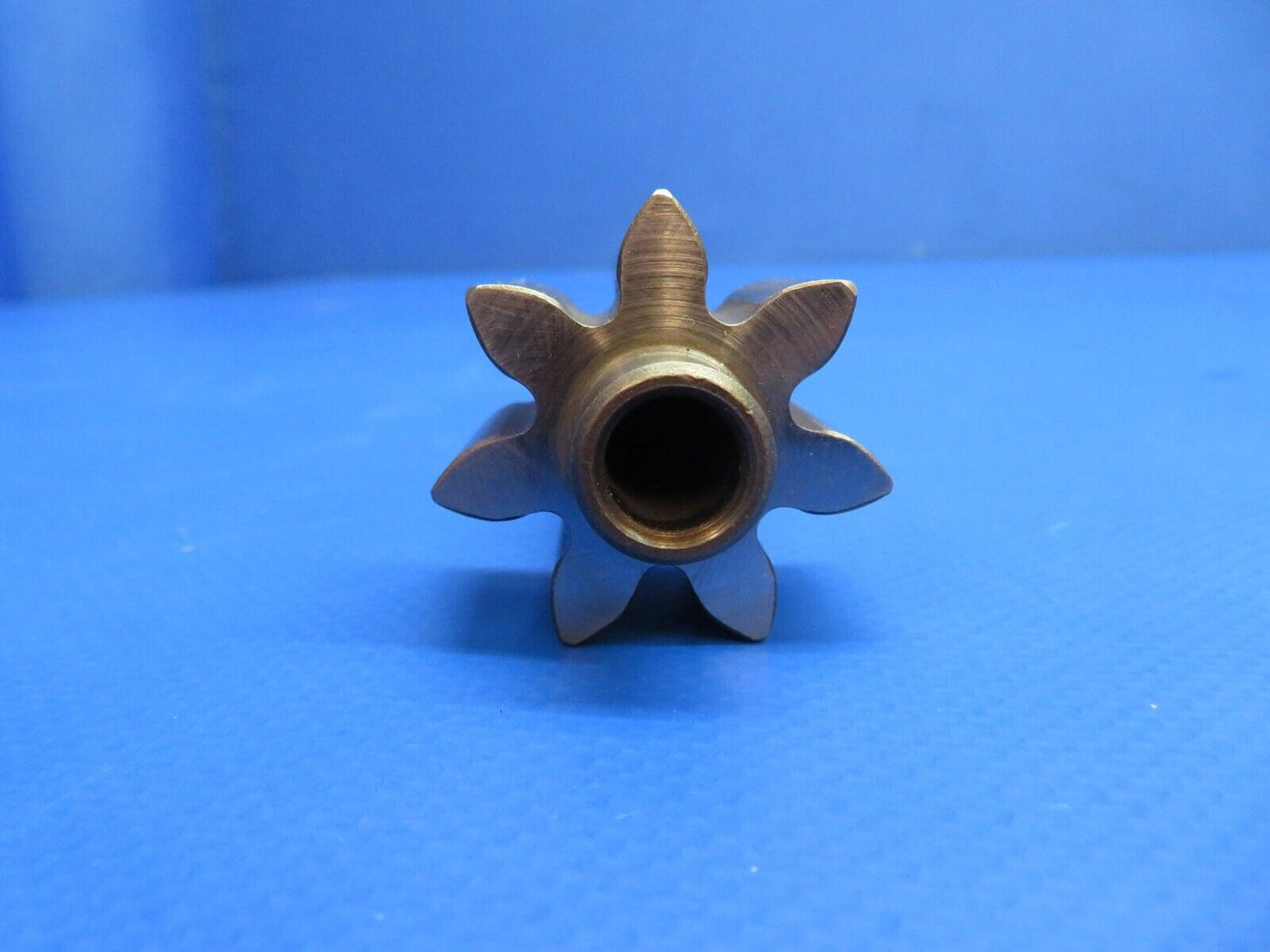 Continental O-300 / C-145-2 Gear Oil Pump Drive P/N 23403 (0922-708)