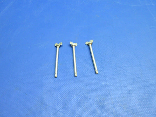 Piper Stud P/N 487-604 LOT OF 3 NOS (0923-918)