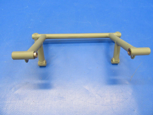 Cessna R182 Nose Gear Door Actuator P/N 2213022-14 (0917-19)