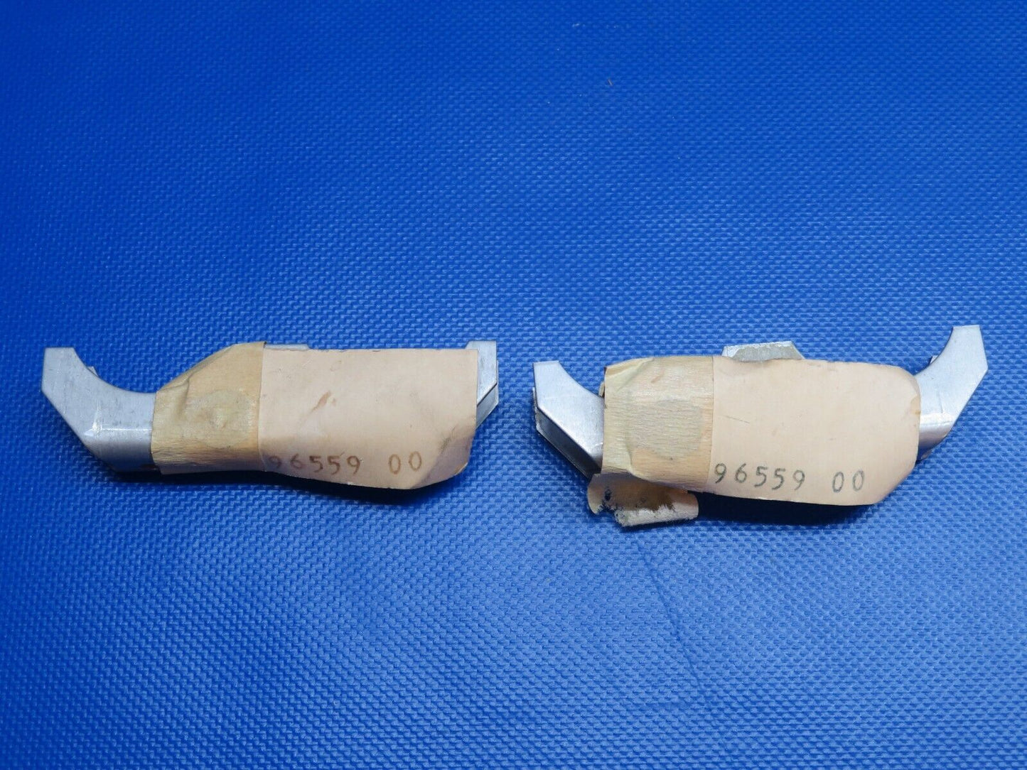 Piper Exhaust Clamp P/N 96559-00 LOT OF 2 NOS (1223-1072)