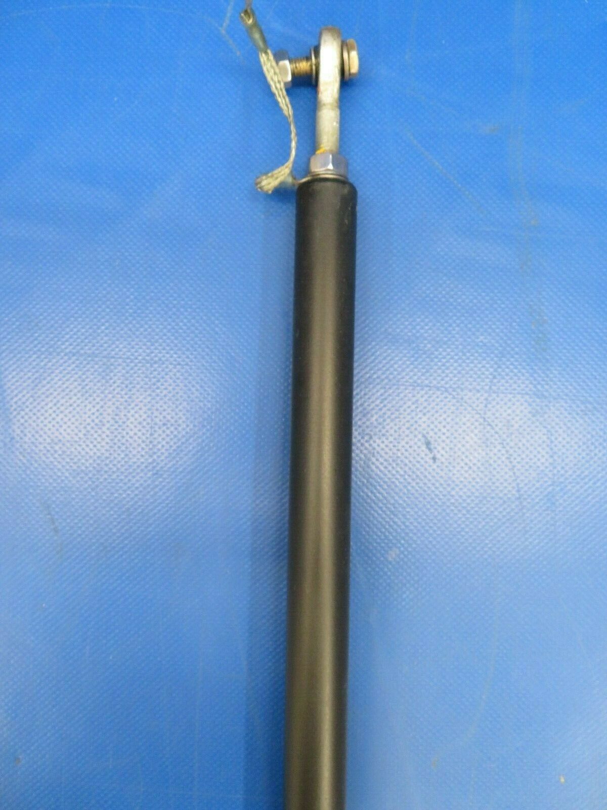 Diamond DA40-180 Push Tube / Rod Aileron LWR LH 34" PR1-20X.5-8-0870D (0220-01)