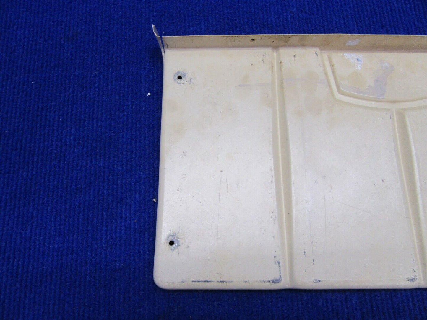 Piper PA-32-300 Battery Compartment Panel P/N 68662-00, 68662-000 (1121-447)