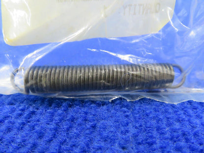 Cessna Spring P/N 0310196-13 LOT OF 5 NOS w/ 8130 (0522-69)