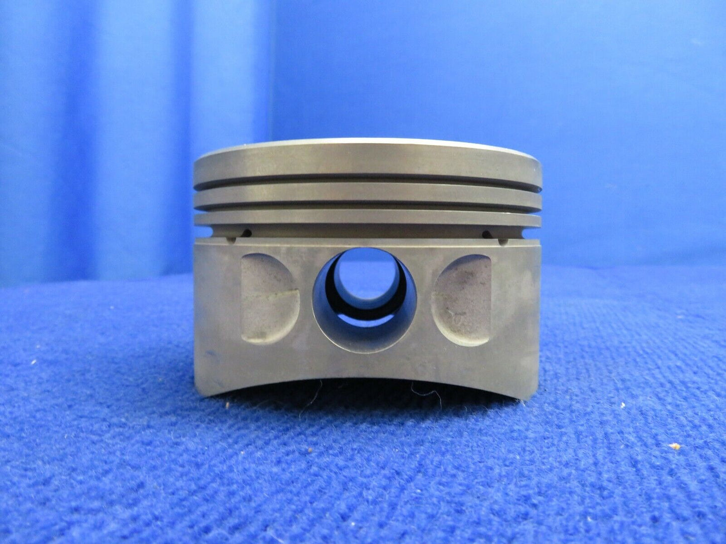 Lycoming Piston NOS P/N SL75413P10 (0222-440)
