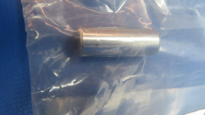 McCauley Threaded Propeller Piston Pin P/N A1936 NOS w/ 8130 (0523-189)