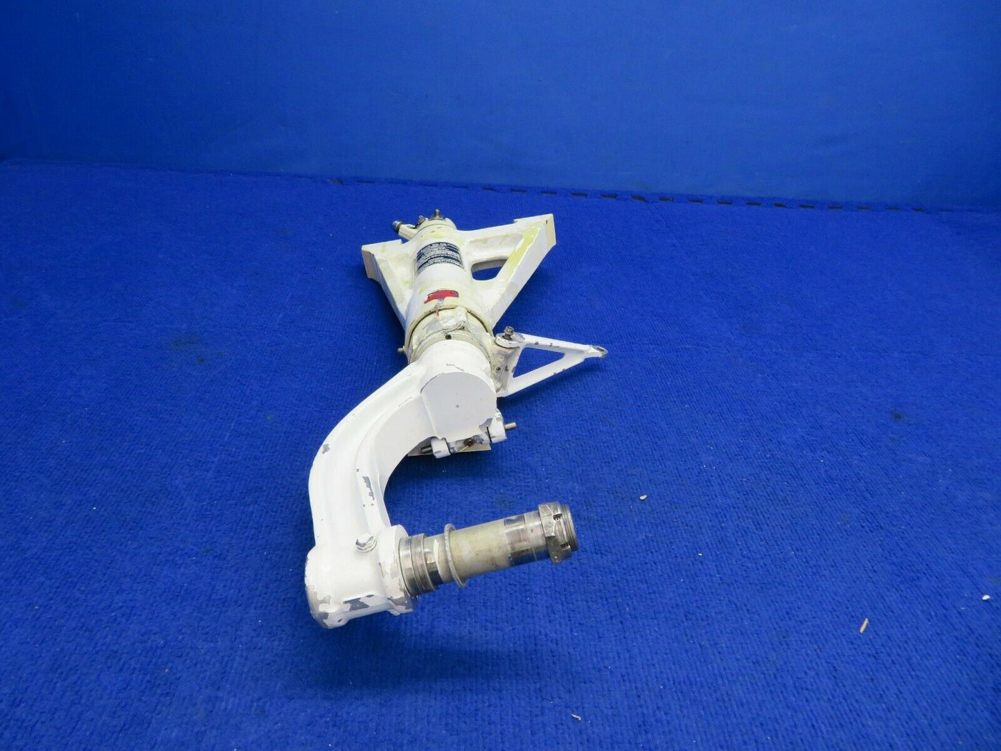Beech 58 Baron Nose Gear P/N 96-820000-5 (0422-355)