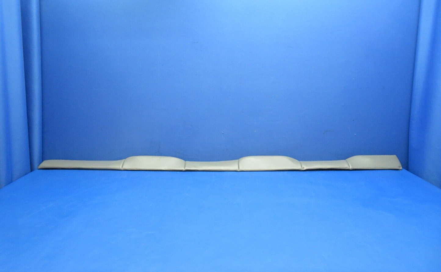 Cessna 310 / 310Q LH Arm Rest Assy Grey Vinyl P/N 0811814 (0823-628)