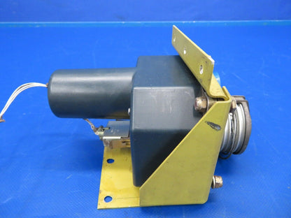 Beech Baron E-55 Bendix SA-816B Roll Servo w/ Bracket 4000290-8506 (0120-92)