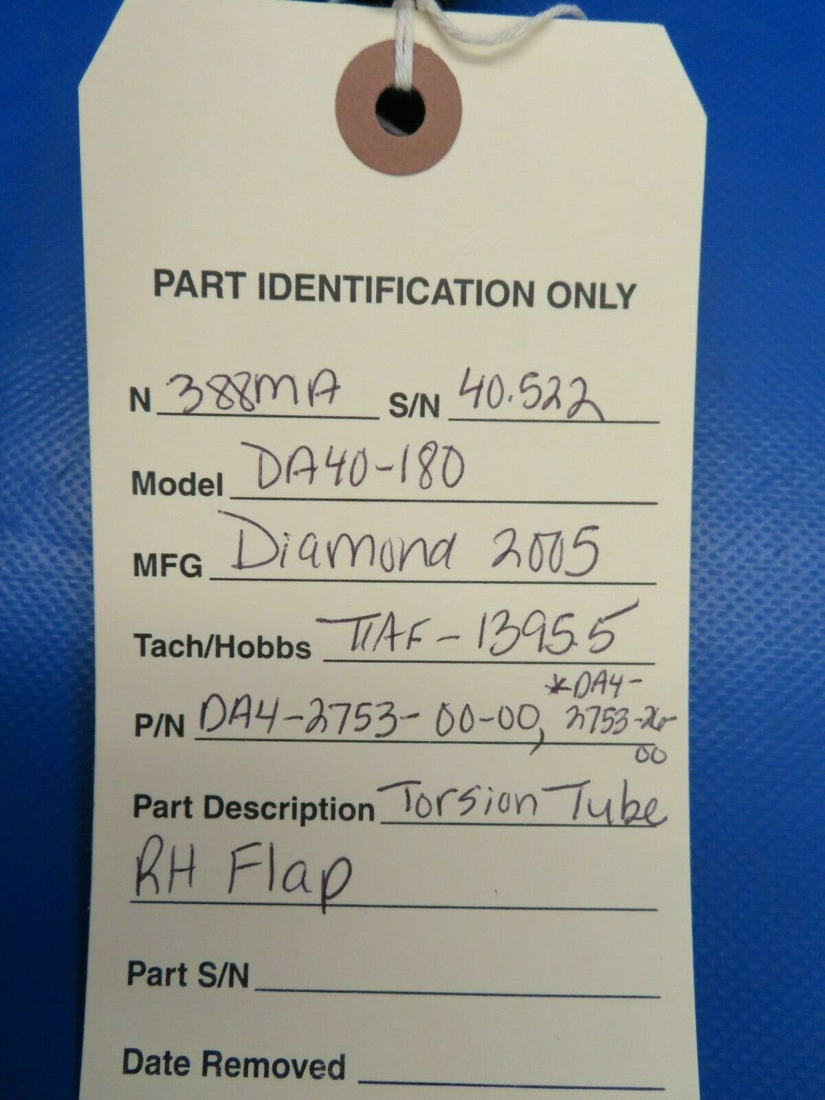 Diamond DA40-180 Torsion Tube Flap RH DA4-2753-26-00 (0120-363)