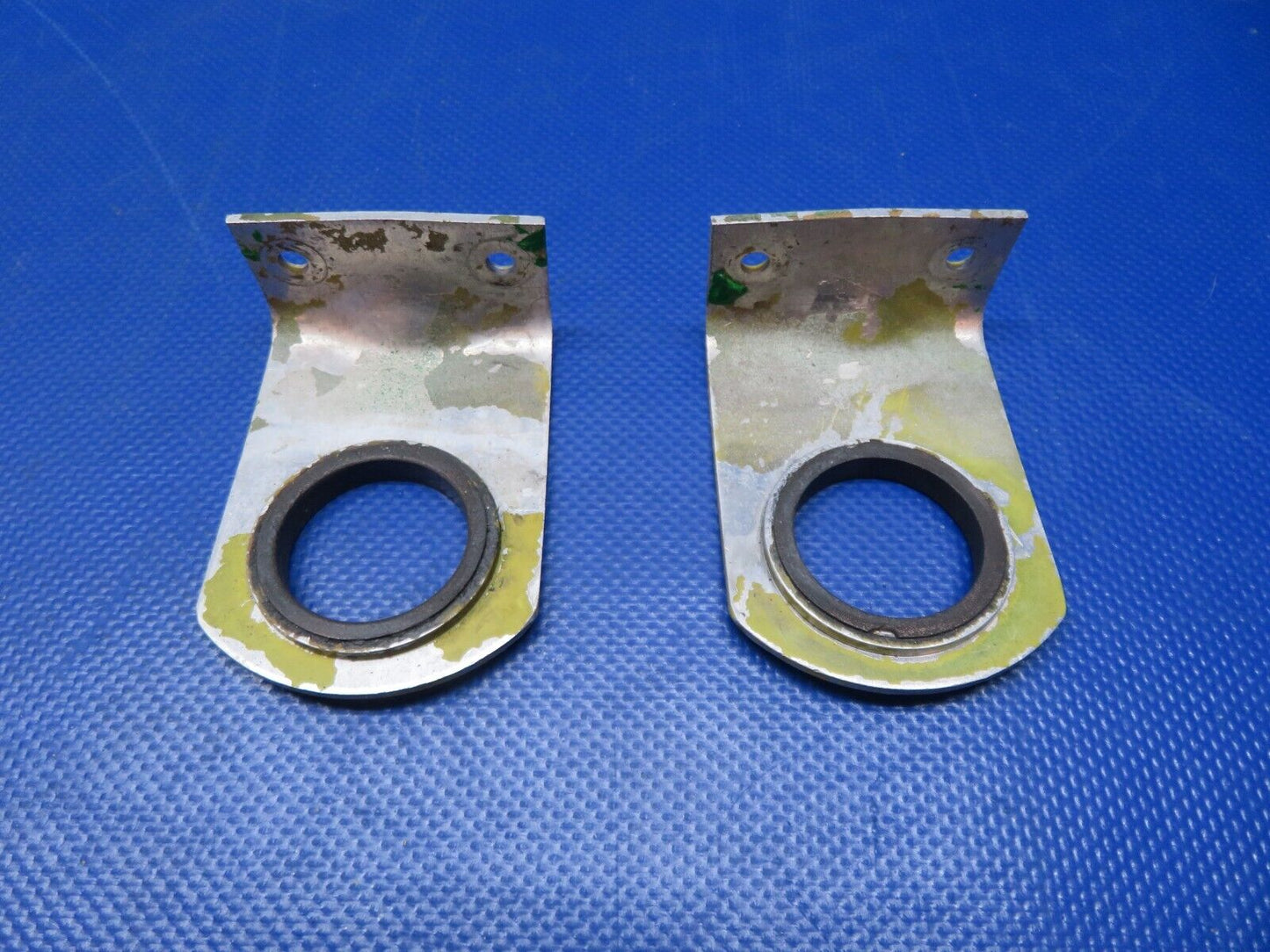 Grumman AA-1B Elevator Support Bearing Assy P/N 902010-502 LOT OF 2 (0124-347)