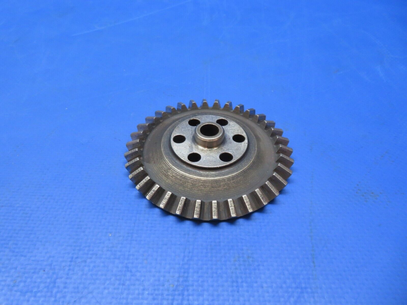 Continental O-200A Vacuum Pump Drive Gear P/N 3660 (0723-389)