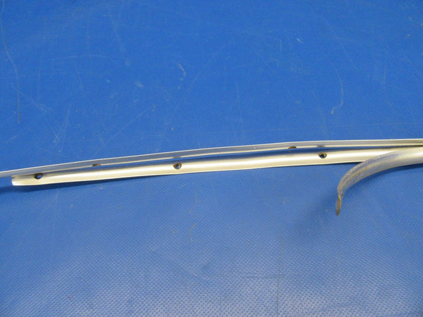 Piper PA-28-140 Cherokee Door Frame Trim (1018-159)