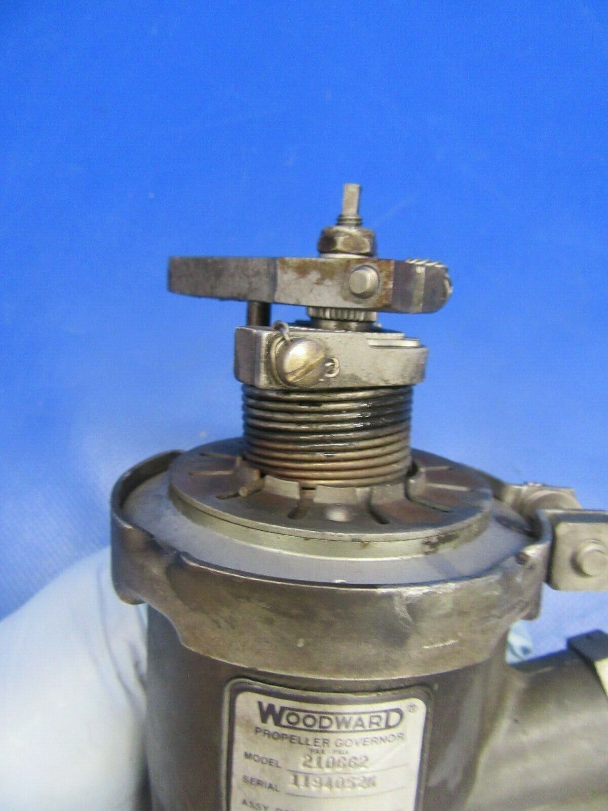 Beech Baron Woodward Prop Governor P/N 210662 (0318-45)