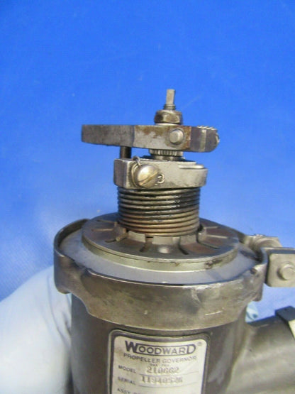 Beech Baron Woodward Prop Governor P/N 210662 (0318-45)