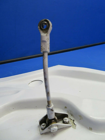 Rockwell Commander Door Main Landing Gear w / Push Rod 42302-3 (1020-39)