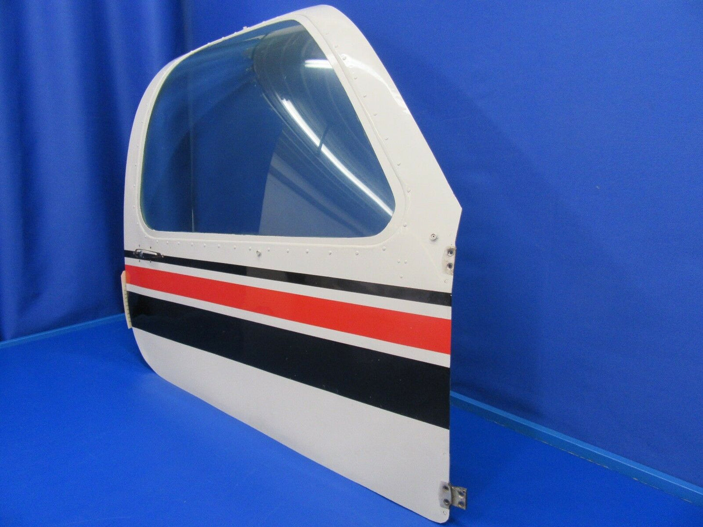 Beech Baron Door Assy Cabin Green Tint STD P/N 95-420012-606 (1017-165)