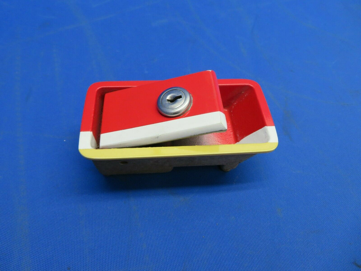 Rockwell Commander Cabin Door Exterior Handle LH P/N 40142-9 No Key (1020-494)