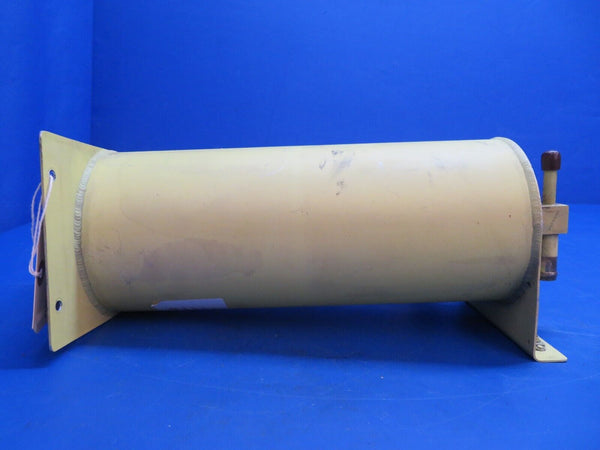 Piper Aerostar 602P Hydraulic Fluid Reservoir Assy P/N 630039-01 (0123-687)