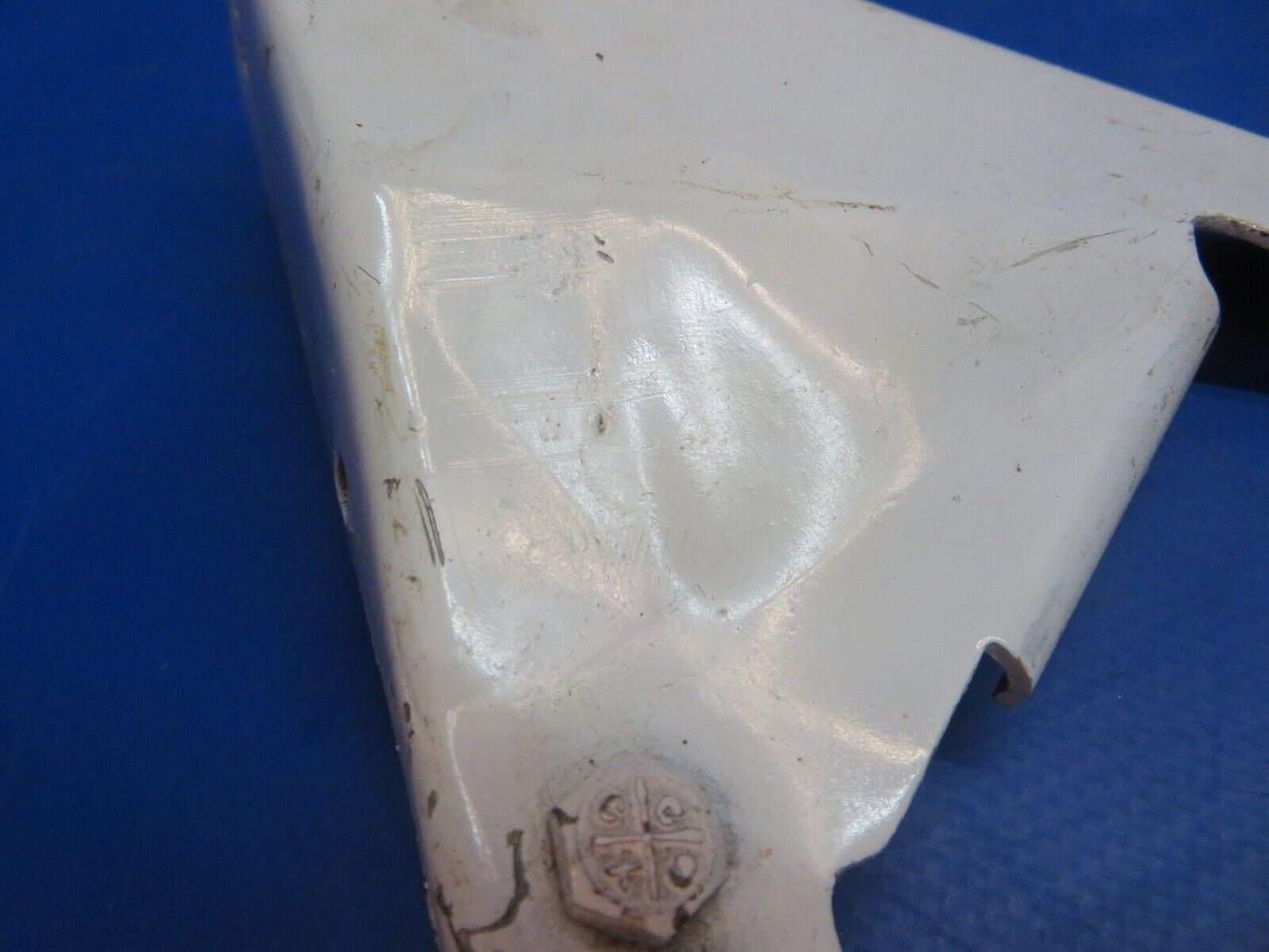 Beech Main Gear Bracket Uplock Assy LH P/N 35-815077 (1122-617)