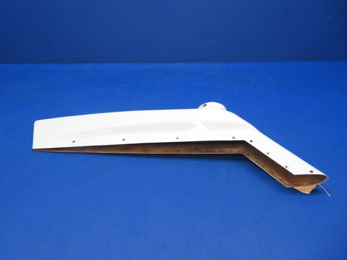 Cessna 310 / 310Q Rudder Tip Assy For Rotating Beacon P/N 0831018-4 (0823-614)