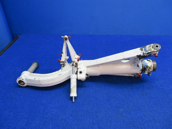 Beech Baron 95-B55 Nose Gear P/N 35-825196-696 -No Bracket (1018-29)