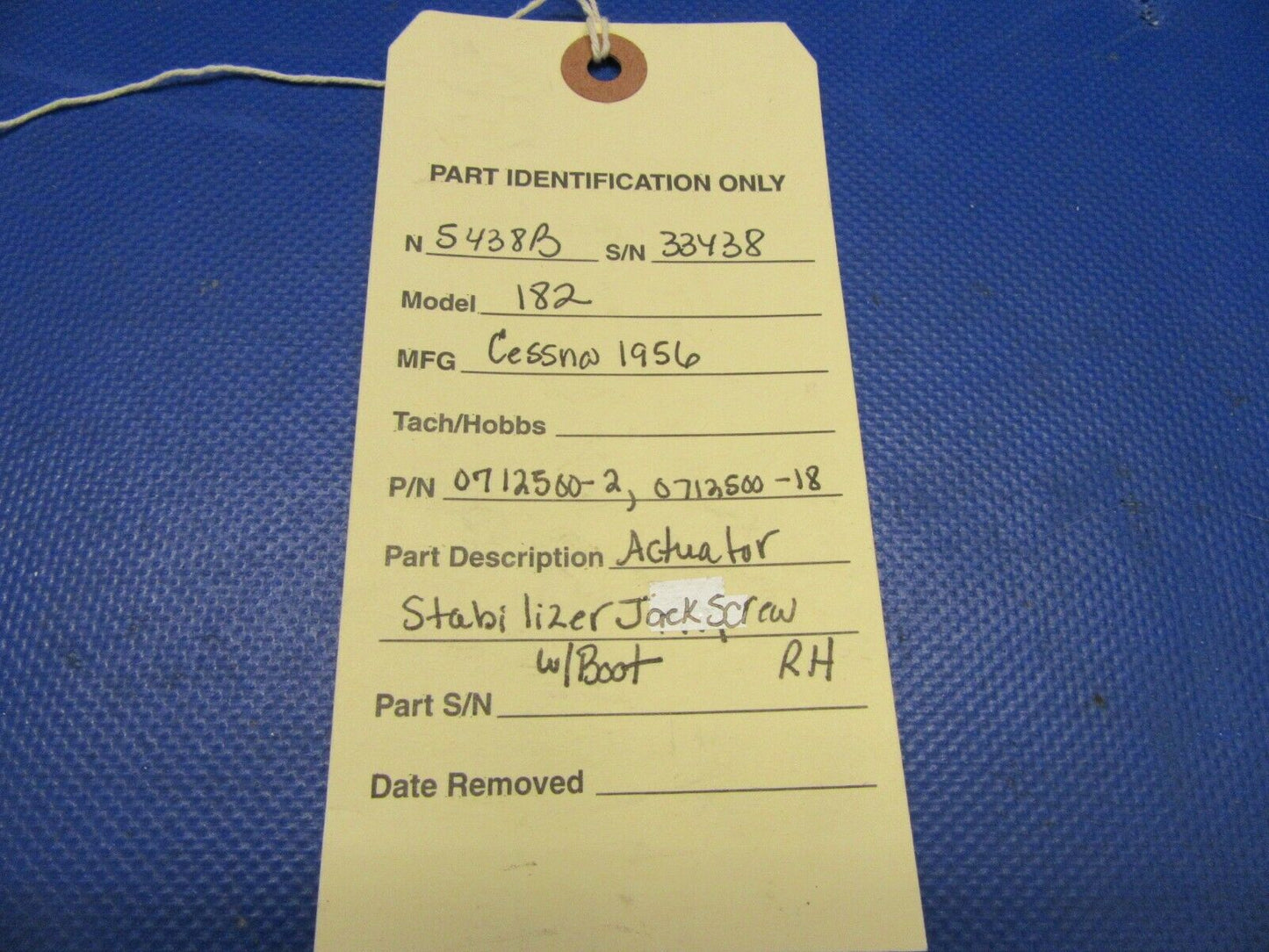 1956 Cessna 182 Actuator Stabilizer Jackscrew w/ Boot RH 0712500-2 (0721-440)