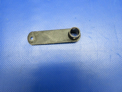 Piper PA-32R-300 Lance Fuel Selector Arm Control P/N 65392-000 (0121-188)