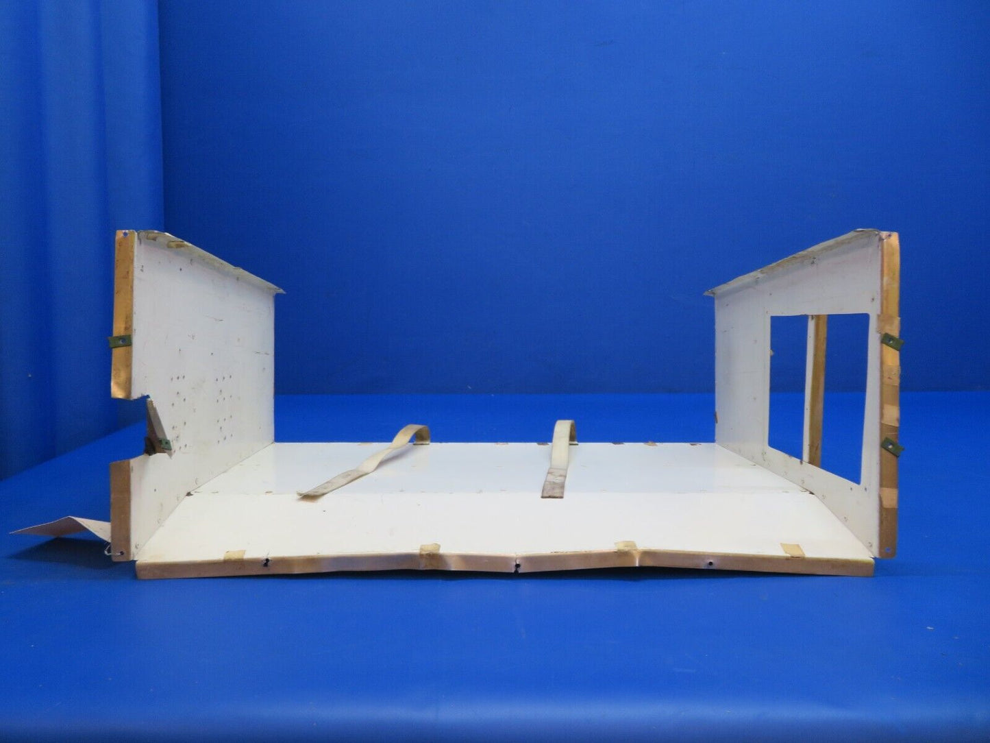 Lake LA-4-200 Baggage Compartment Shell FWD & AFT P/N 2-7404-5 (1222-831)
