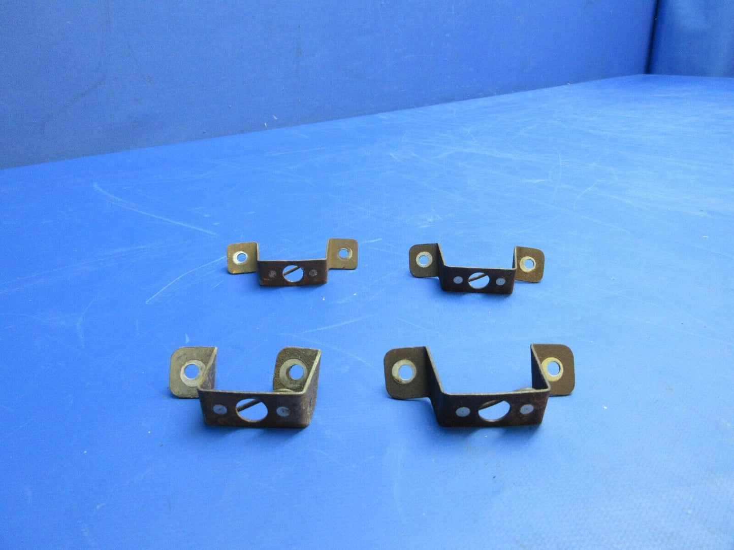 Beech C-35 Bonanza LH Bracket Cowl Fastener P/N 35-910244 SET OF 4 (1023-891)