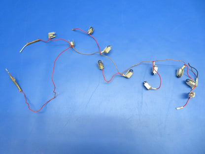 Piper PA-28-201T Dakota Panel Light Holder w/ Switch LOT P/N 565-516 (0922-67)