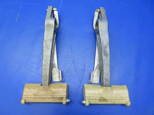 Beech 95-B55 Baron Co-Pilot Rudder Pedal Set P/N 35-524641 (0721-730)