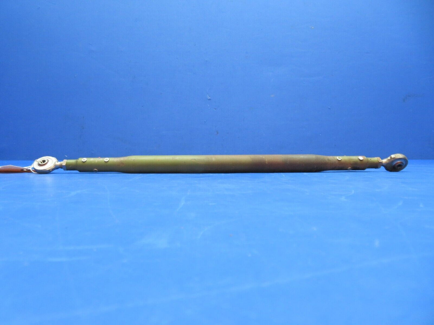 Cessna 310 / 310Q MG Retract RH Intermediate Push Pull P/N 0843415-1 (0823-750)