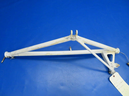 Beech Baron B58 Brace Main Landing Gear Retract LH 35-815155-610 (1216-162)