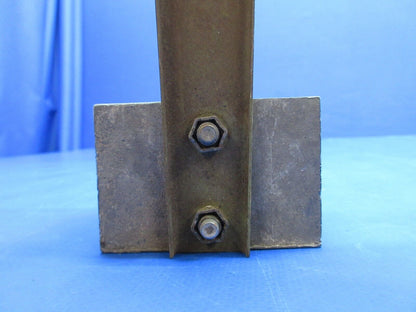 Cessna 310 / 310I Elevator Bob Weight Bellcrank Assy P/N 0861171-7 (1023-758)