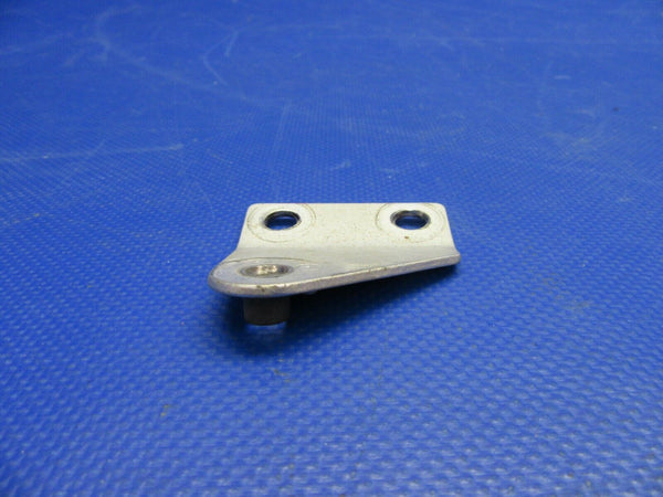 Cessna 210 / T210N Seat Belt Fitting Middle Row LH OTBD 2011028-7 (0921-653)