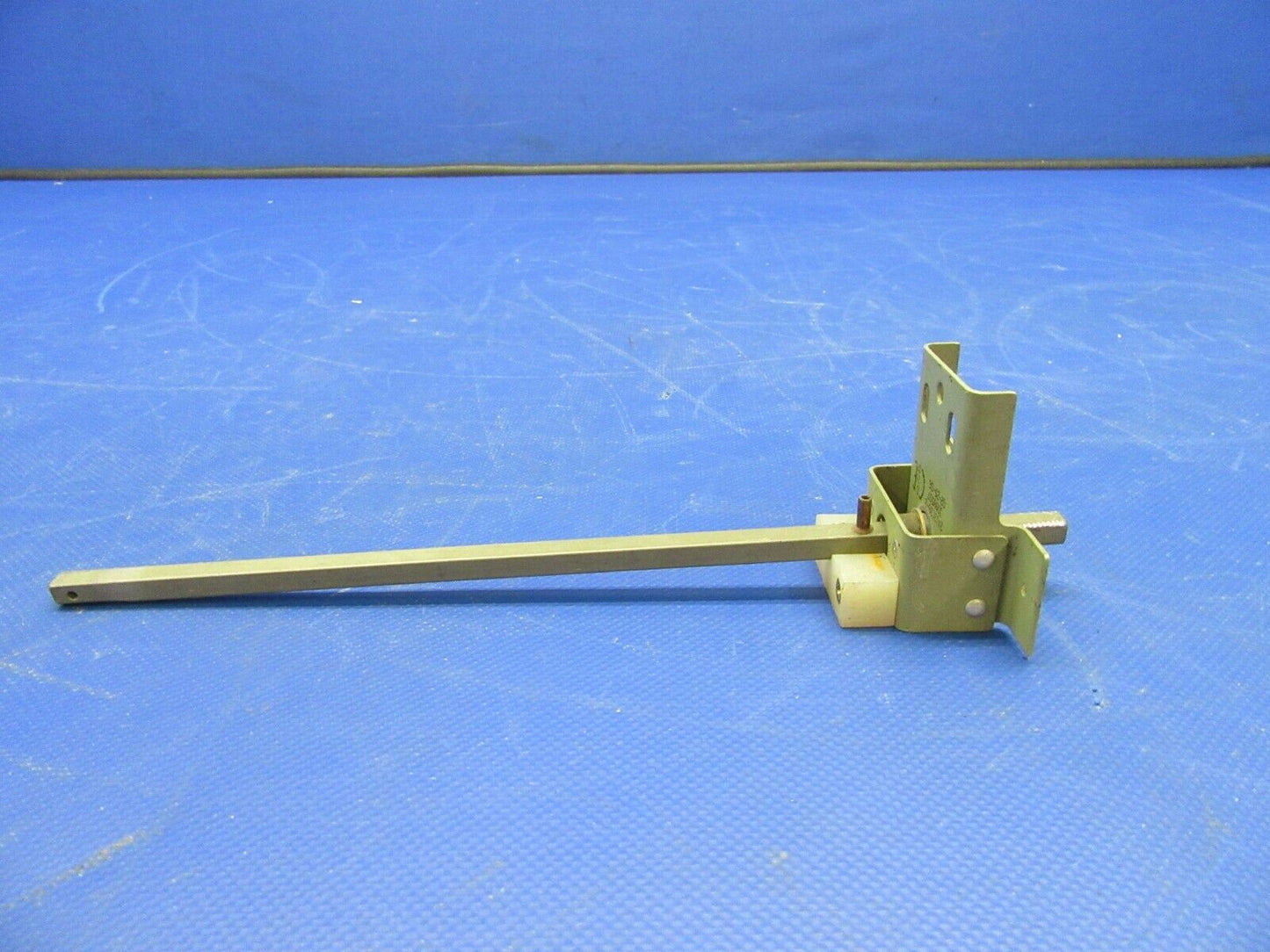 Cessna Fuel Selector Shaft P/N 2413138-2 (0821-480)