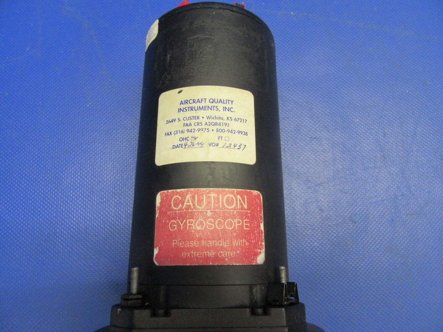 Kollsman Gyro Horizon Indicator P/N 8.048.008/1 (0921-391)