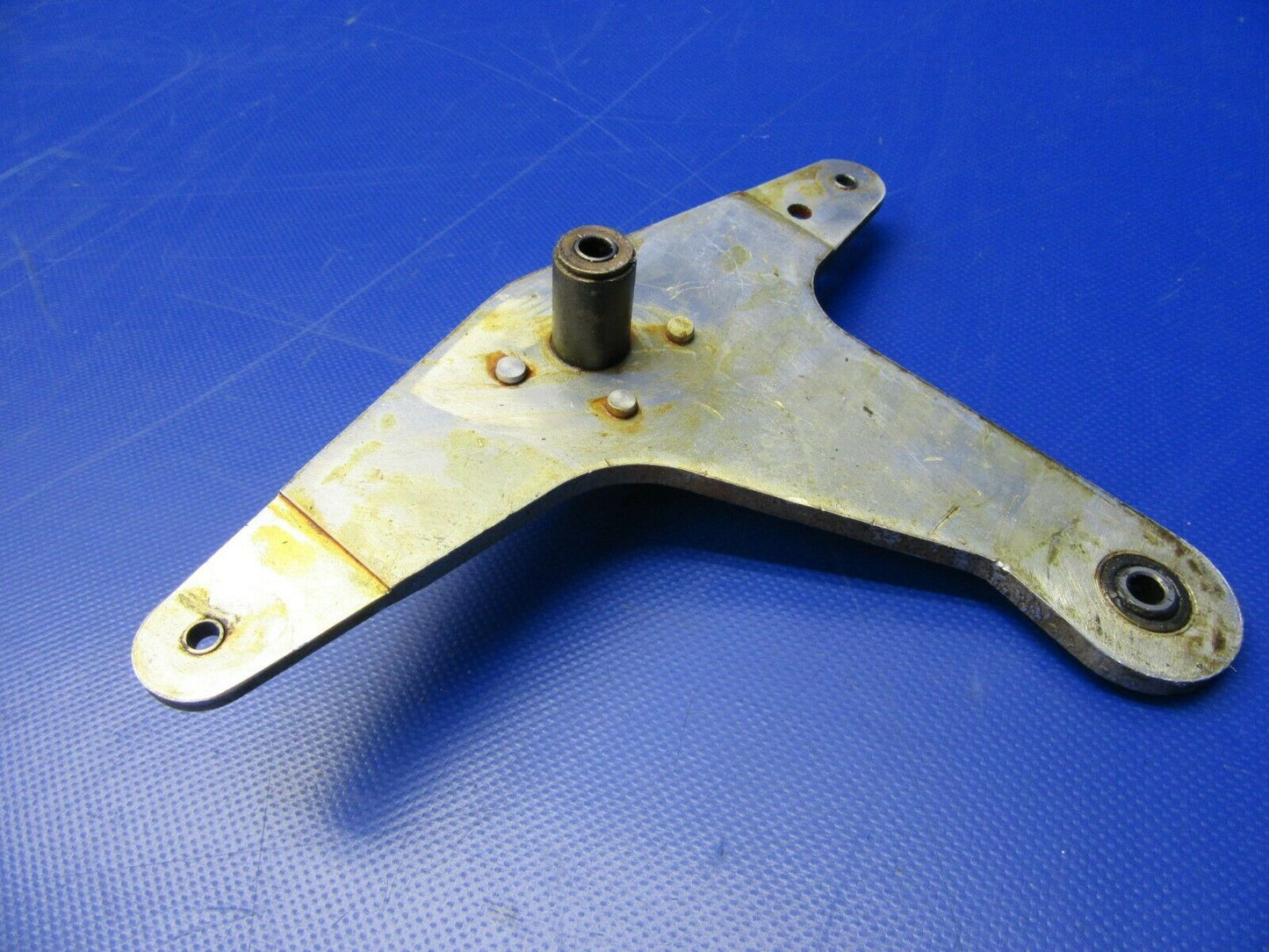 Piper PA-32RT-300 Lance II Stabilator Bellcrank Assembly P/N 38391-02 (0620-201)