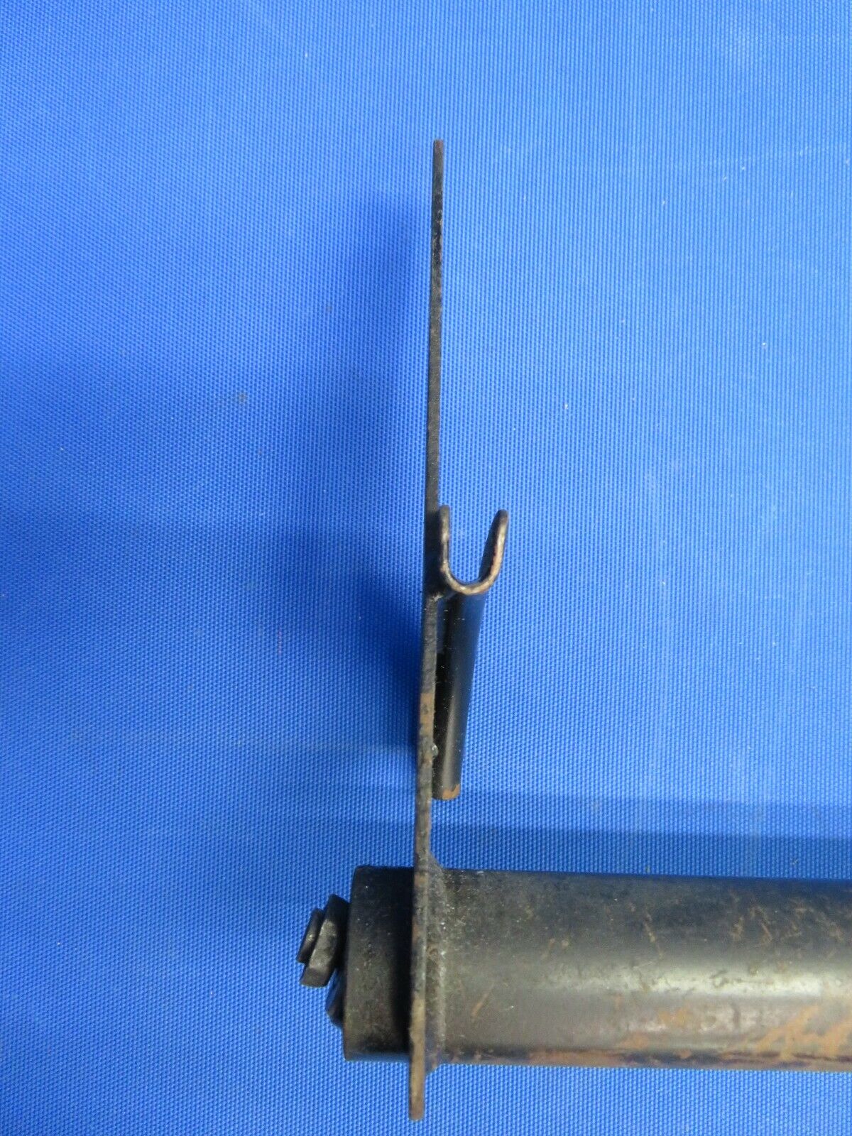Cessna 210L Elevator Torque Tube & Bellcrank P/N 1260430-1 (0820-574)