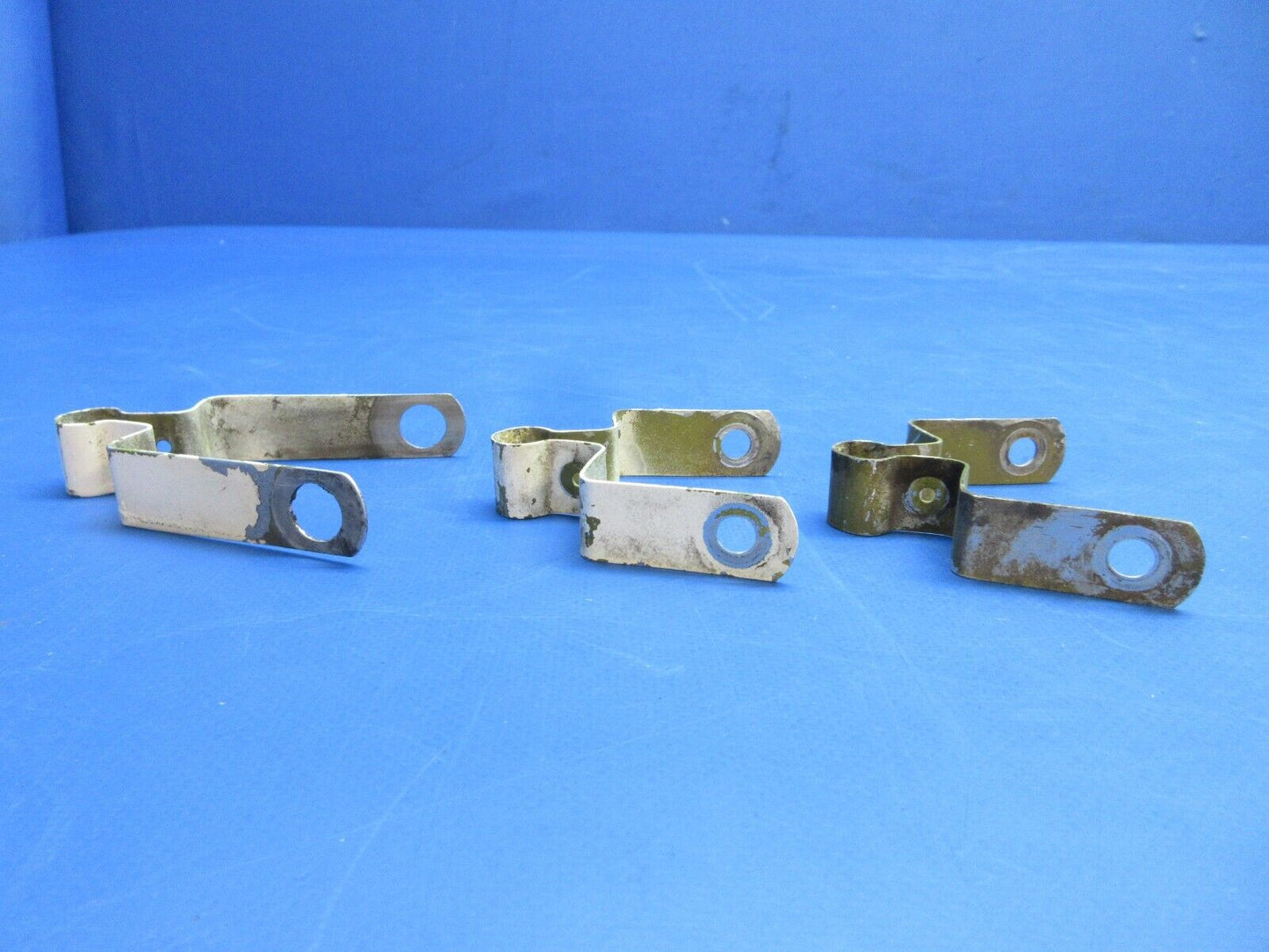 Piper PA-28-236 Dakota Brake Hose Clip P/N 63332-03 LOT OF 5 (0623-265)