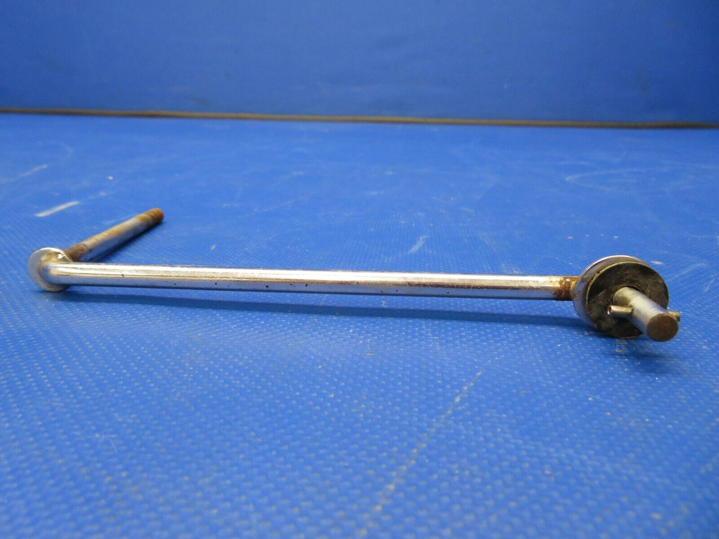 Beech 95-B55 Baron Hold Open Rod Cabin Door Lower P/N 95-420012-3 (0621-1009)