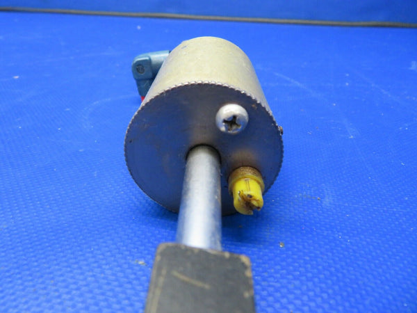 Cessna 177RG Master Brake Cylinder w/ Clevis RH P/N 2067005-2 (0621-737)