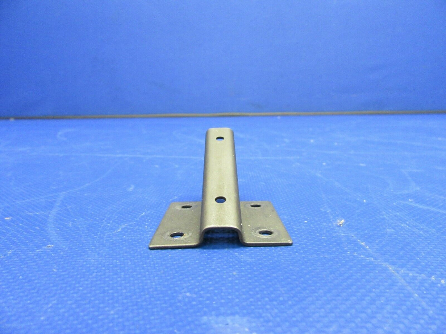 Cessna 210 / P210N Bracket Cabin Door Camlock Dampener P/N 2117203-1 (0721-520)