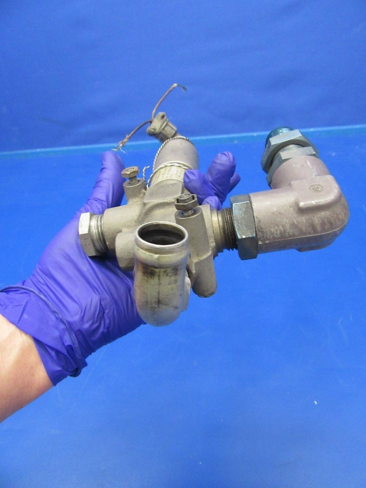 B.F. Goodrich De Ice Valve P/N 3D1542-02 (0418-30)