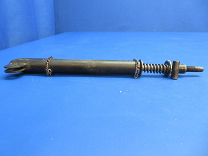 Piper PA-28R-200 Arrow Rudder Trim Shaft & Housing P/N 66659-00 (1022-677)
