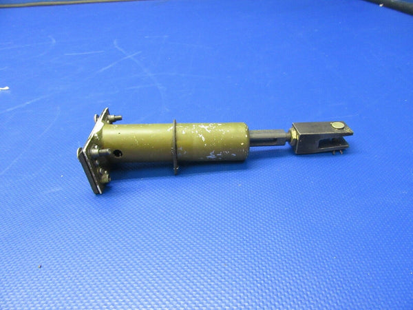 Cessna P210N Spring Housing Cabin Door 2117122-1 (0421-648)