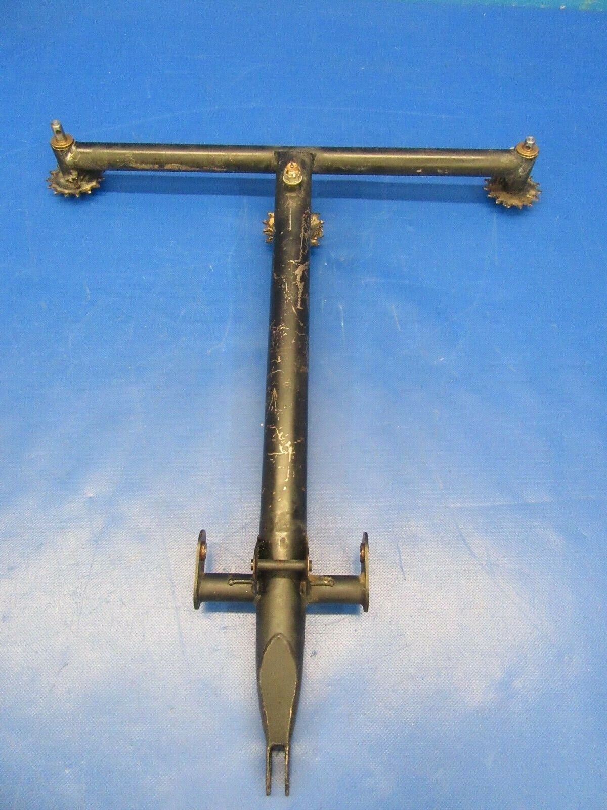 Piper Cherokee 140 Tee Bar Assy Control Column 62703-033 (0319-207)
