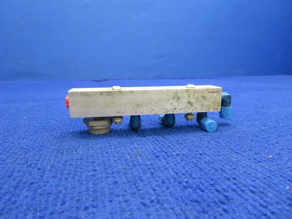 Piper Hydraulic Manifold LH P/N 67520-00 (0322-415)