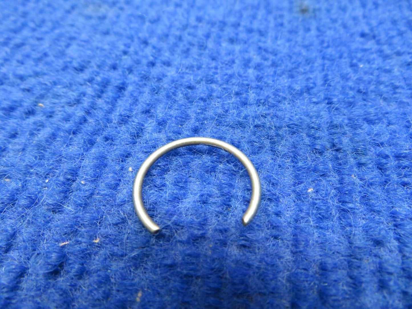 Lycoming Circlip .724 Diameter x .063 Wire P/N STD-136 NOS (0722-723)