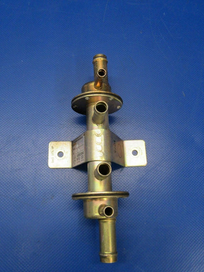 Airborne Vacuum Manifold P/N 1H5-1 NOS (0518-320)